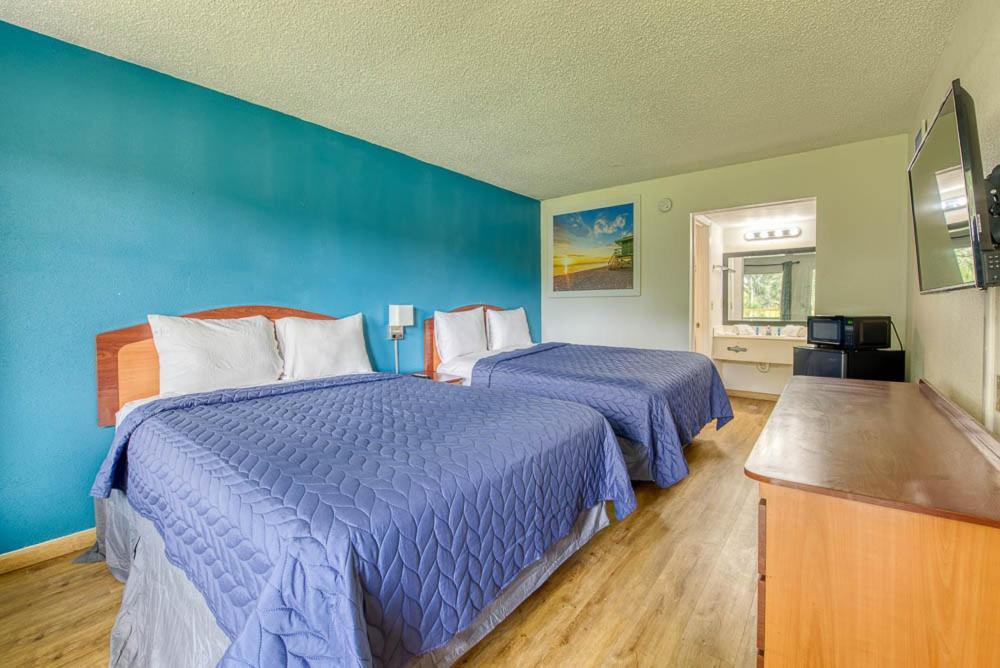 Zen Living Suites Extended Stay - Jacksonville - University Blvd Exterior photo